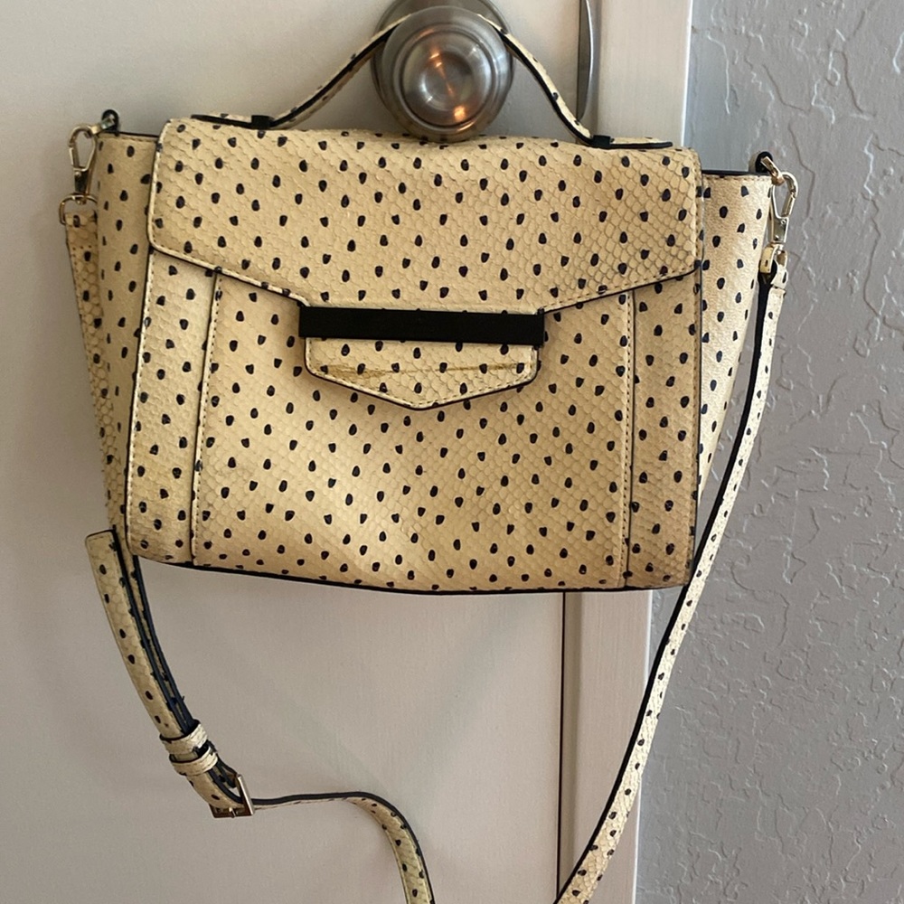 Kate spade shoulder bag